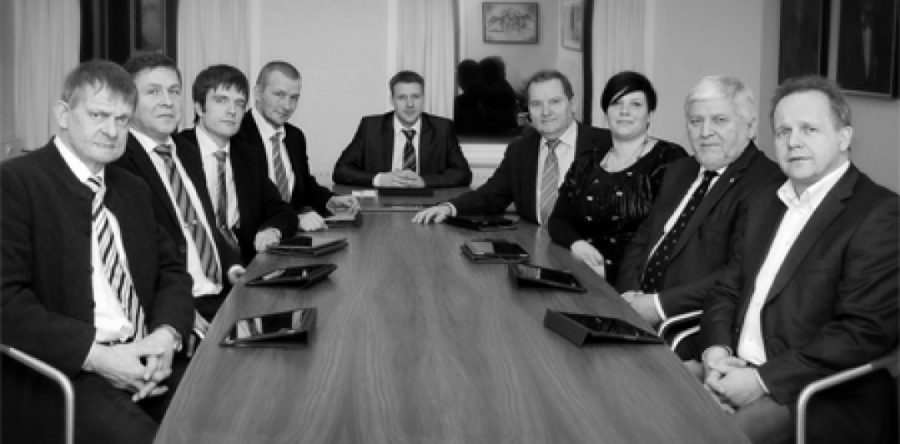 Býráðsfundurin fluttur