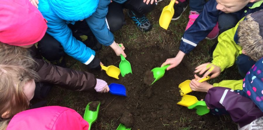 Spakin settur í – myndarøð (Dávur Winther)