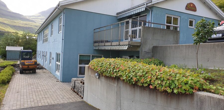 Frágreiðing um útbyggingina og um 2. byggistig