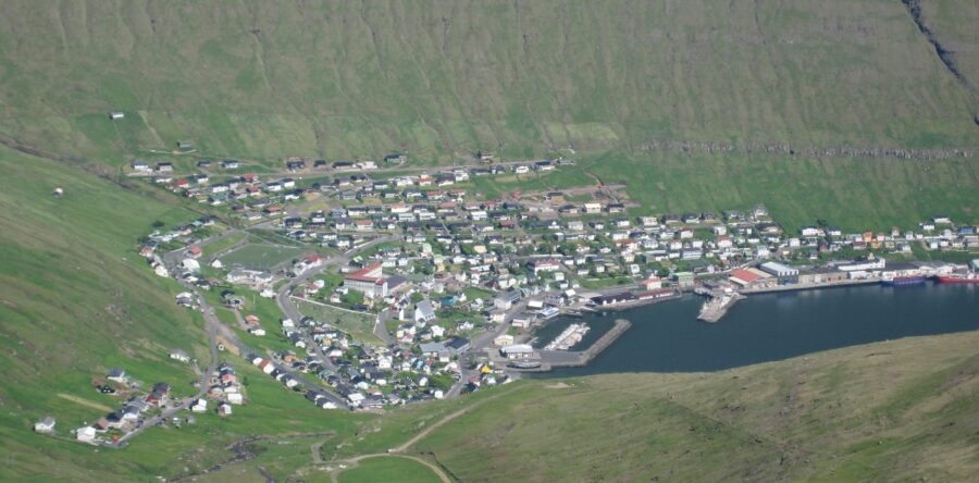 Starvsfólkum til reingerðartoymið