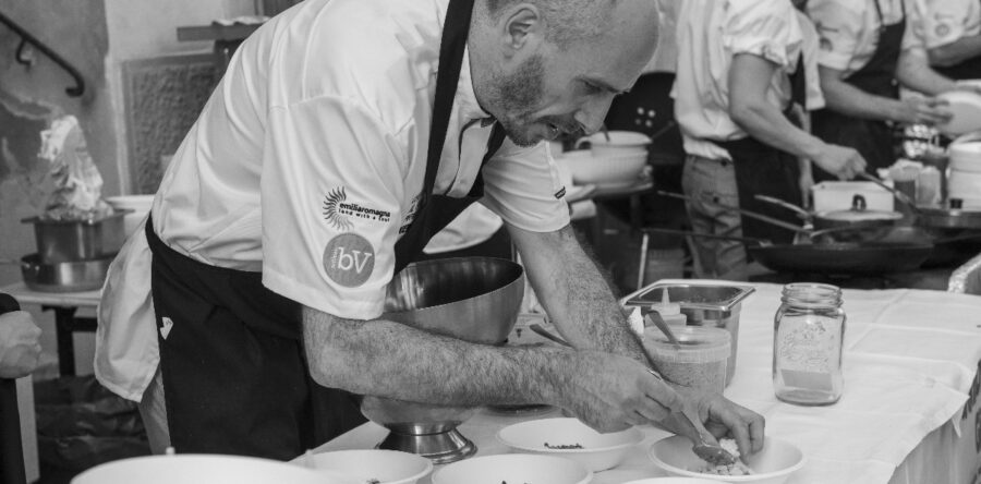 Livestroyming við Leif Sørensen og takeaway á flaggdegnum