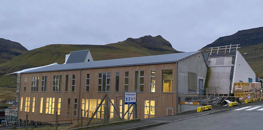 Barnaskúlin í Fuglafirði – Meira enn ein skúli