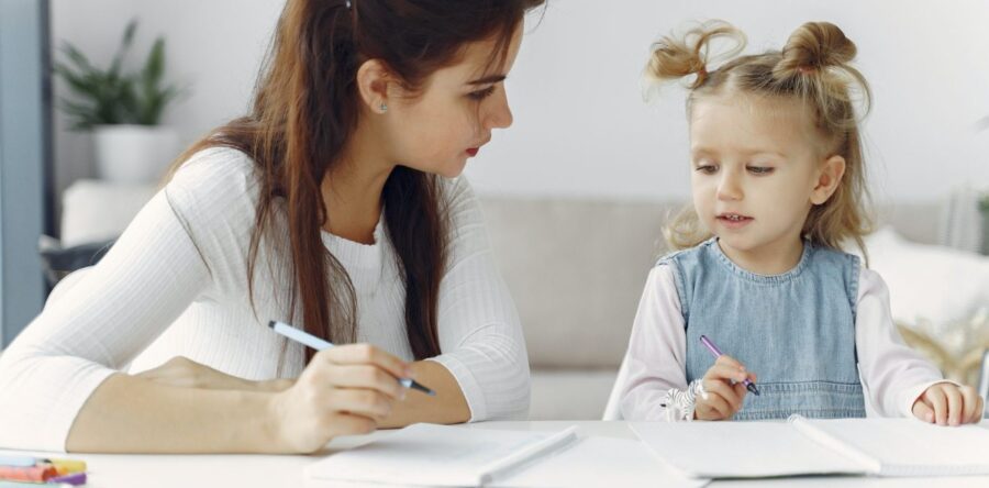 Áhugaverdur fyrilestur um relatiónsførleikar og týdningin av yrkisliga samskiftinum