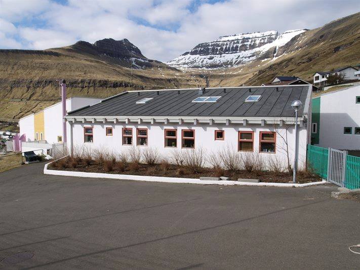 Starvslýsing: námsfrøðingar til Barnalund í Fuglafirði