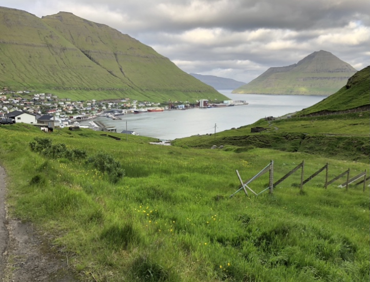 Spreinging í goymslutunlunum náttina til sunnudagin 13. oktober 2024