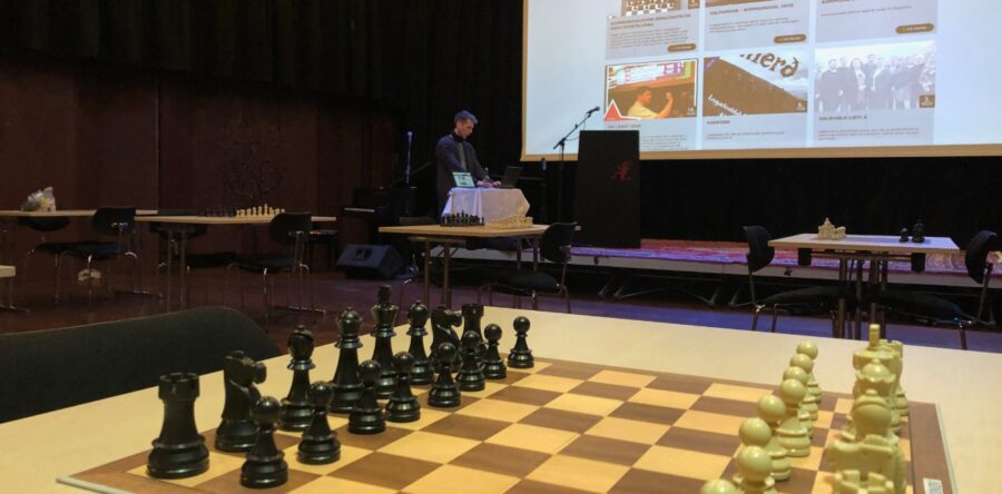 FM Í SKÚLATELVING